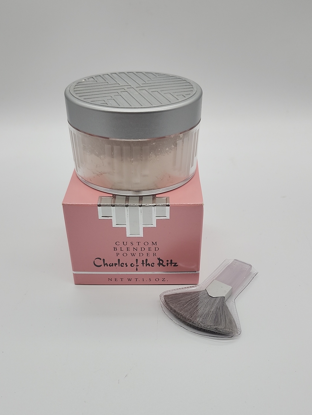 Charles of the Ritz Custom Blended Powder - Classic Ivory